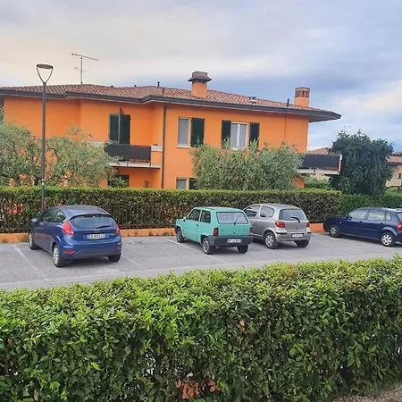 Apartment Accogliente Trilocale Moderno Al Lago *